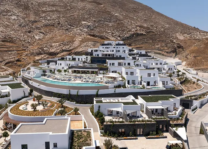 Station touristique Sandblu Santorini, Lxr & Kamári