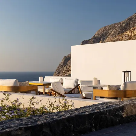 Sandblu Santorini, Lxr & 5* Kamári