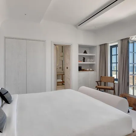 Resort Sandblu Santorini, Lxr & Kamári