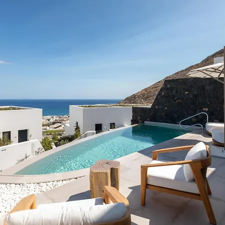 Sandblu Santorini, Lxr & 5* Kamári