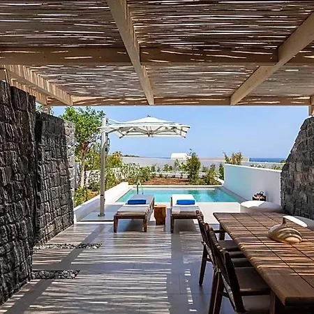 Sandblu Santorini, Lxr & 5* Καμάρι