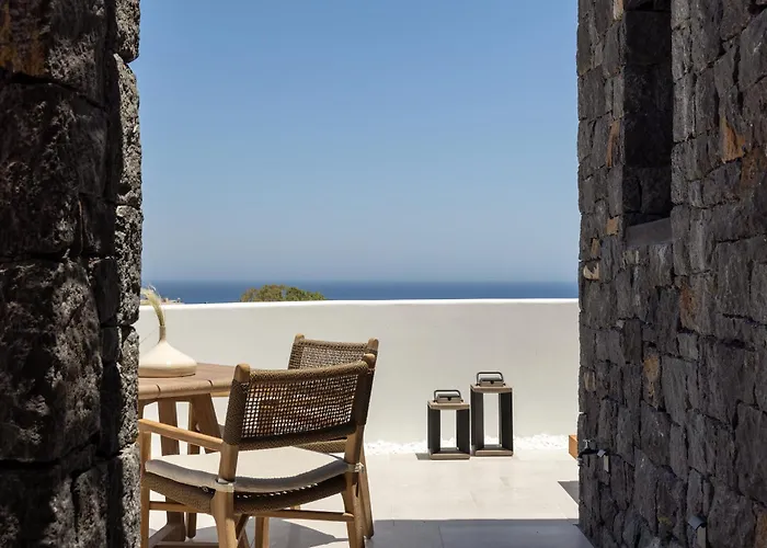 Ośrodek wypoczynkowy Sandblu Santorini, Lxr & 5*