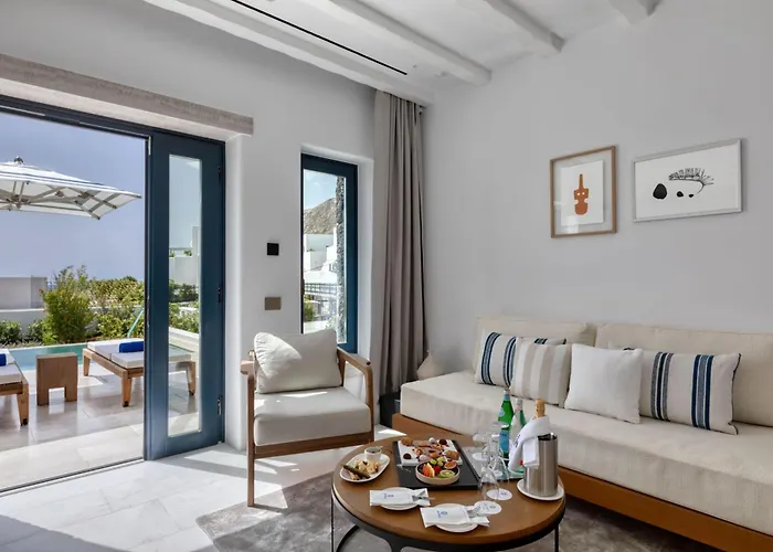 Resort Sandblu Santorini, Lxr & 5*