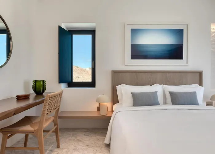Sandblu Santorini, Lxr & Resort 5*
