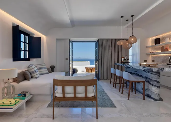 Sandblu Santorini, Lxr & Resort 5*