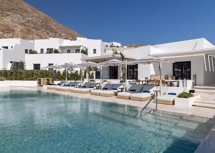 Resort Sandblu Santorini, Lxr & Kamári