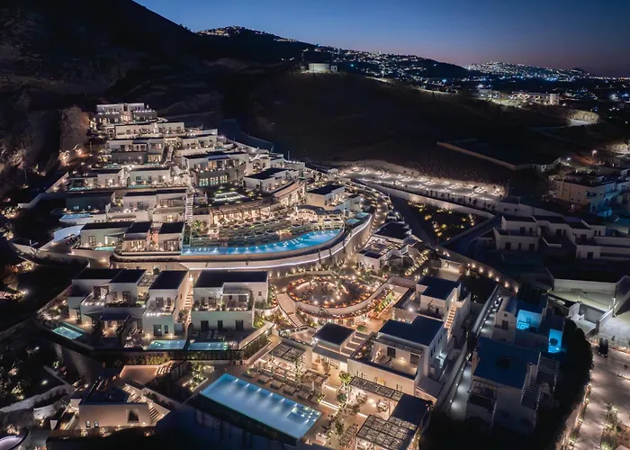 Resort Sandblu Santorini, Lxr & Kamári