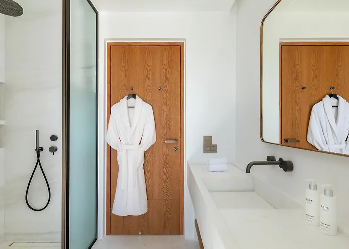 Resort Sandblu Santorini, Lxr &