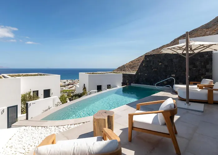 Sandblu Santorini, Lxr & 5* Kamári