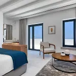 Sandblu Santorini, Lxr & Resort 5*