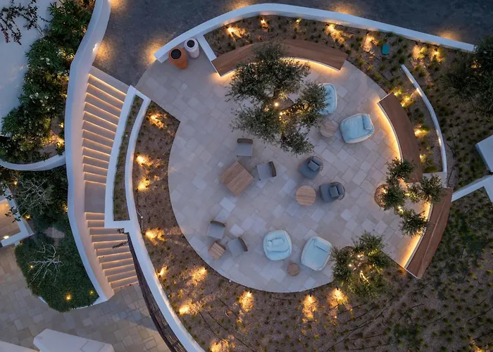 Sandblu Santorini, Lxr & Камари